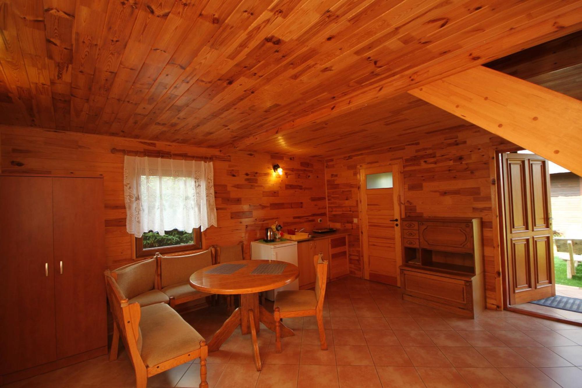 Dworek Leba I Domki Ranczo Itrich Exteriör bild
